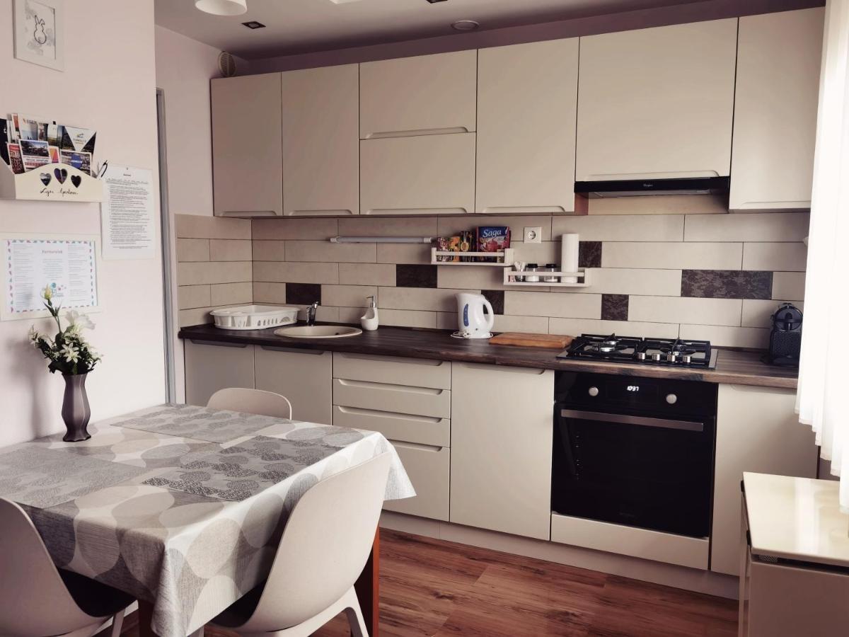 Lujzi Apartman Eğri Dış mekan fotoğraf
