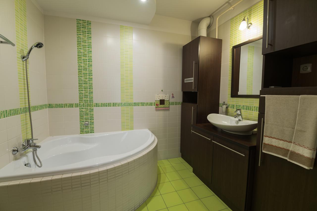 Lujzi Apartman Eğri Dış mekan fotoğraf